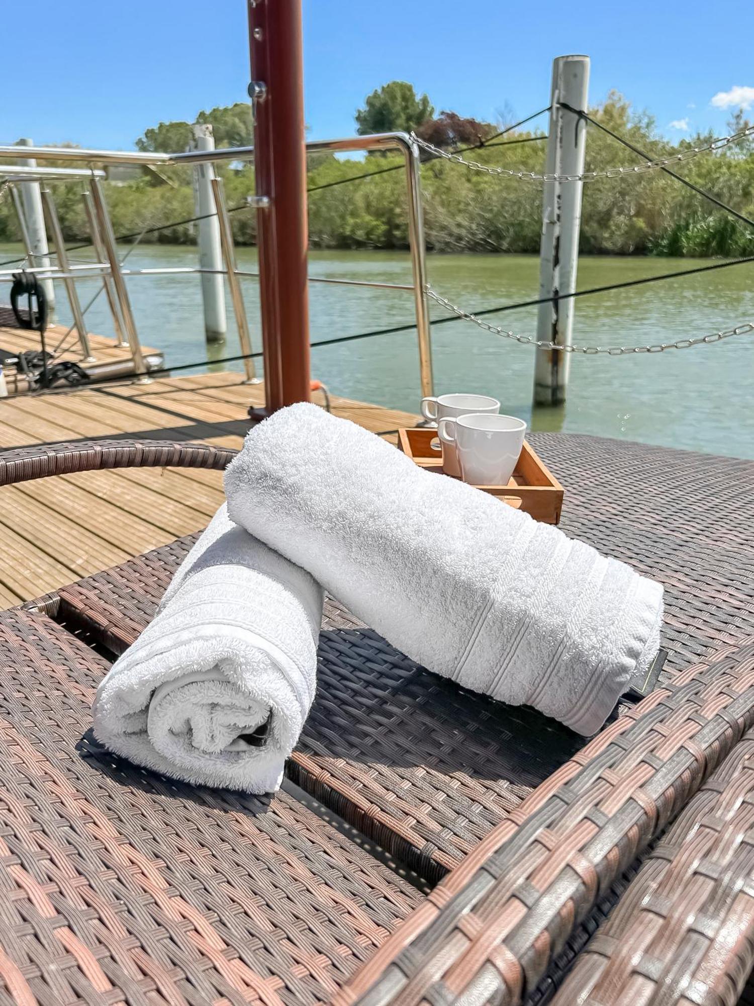 Готель Sejour Unique Sur Un Bateau "Marius" Вовер Екстер'єр фото